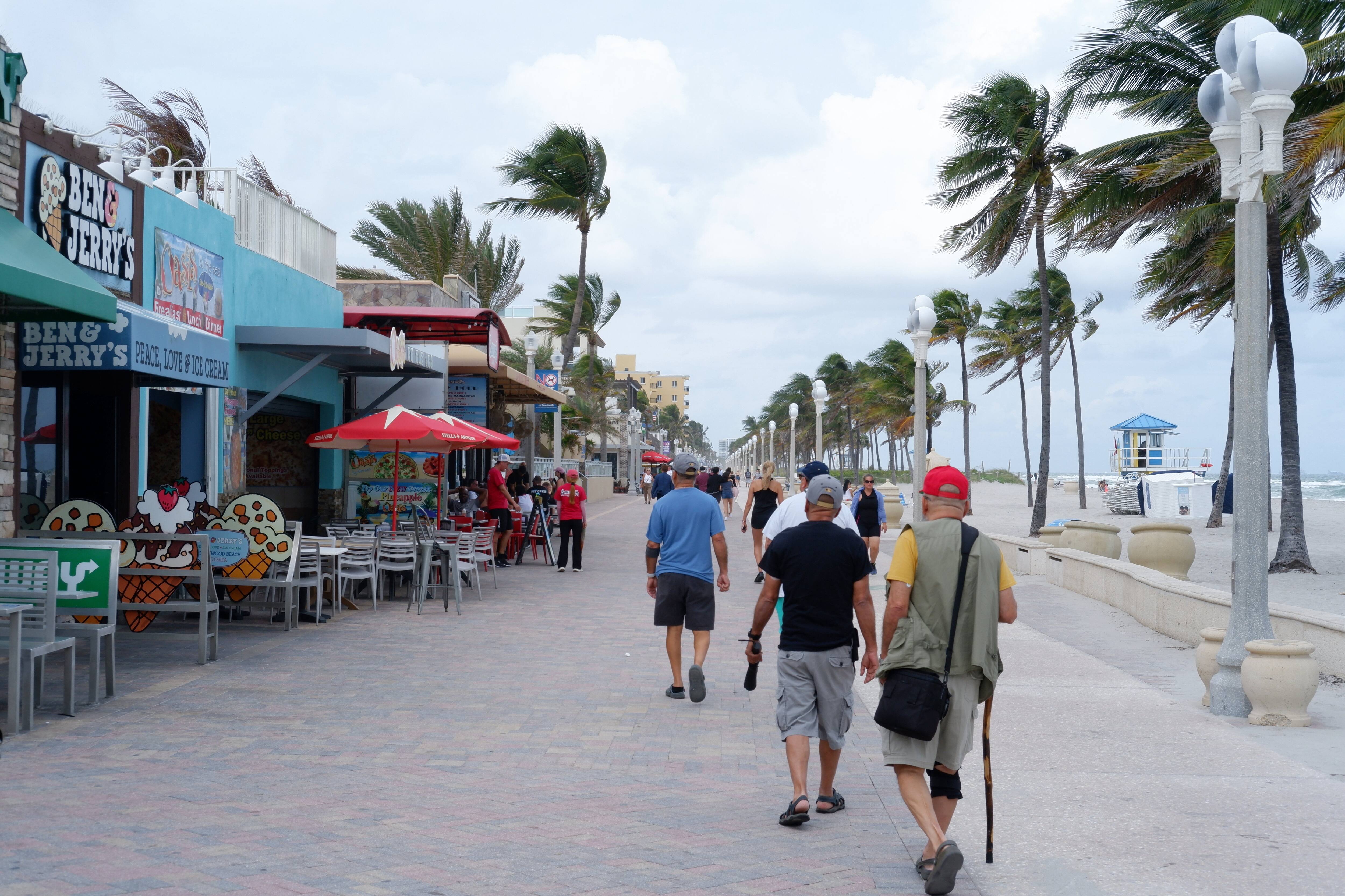 Les snowbirds cibl&eacute;s par un d&eacute;cret de Donald Trump