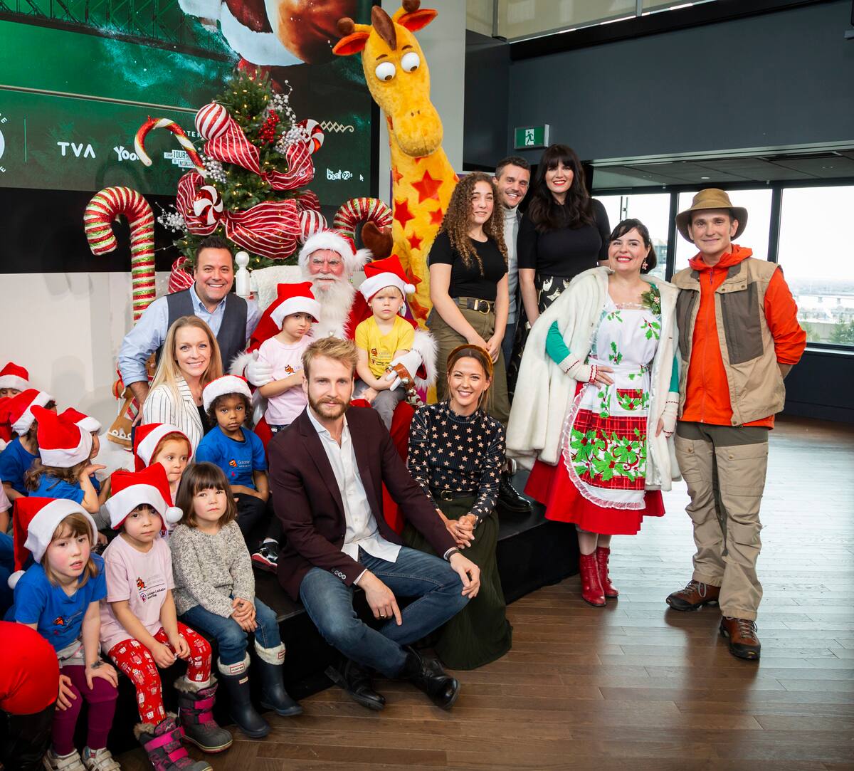 Nouveau trajet et voitures électriques pour le défilé du père Noël