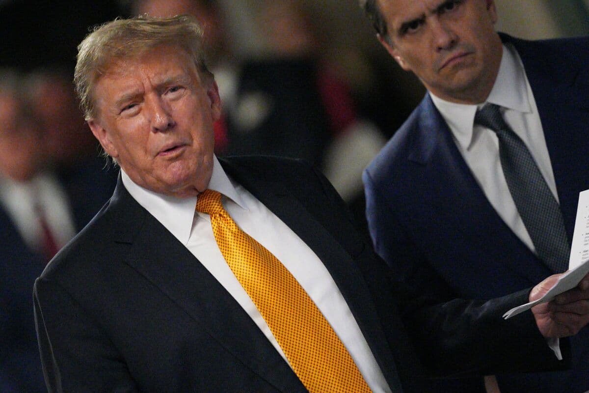 Trump demande de nouveau l'abandon de son proc&egrave;s en Floride