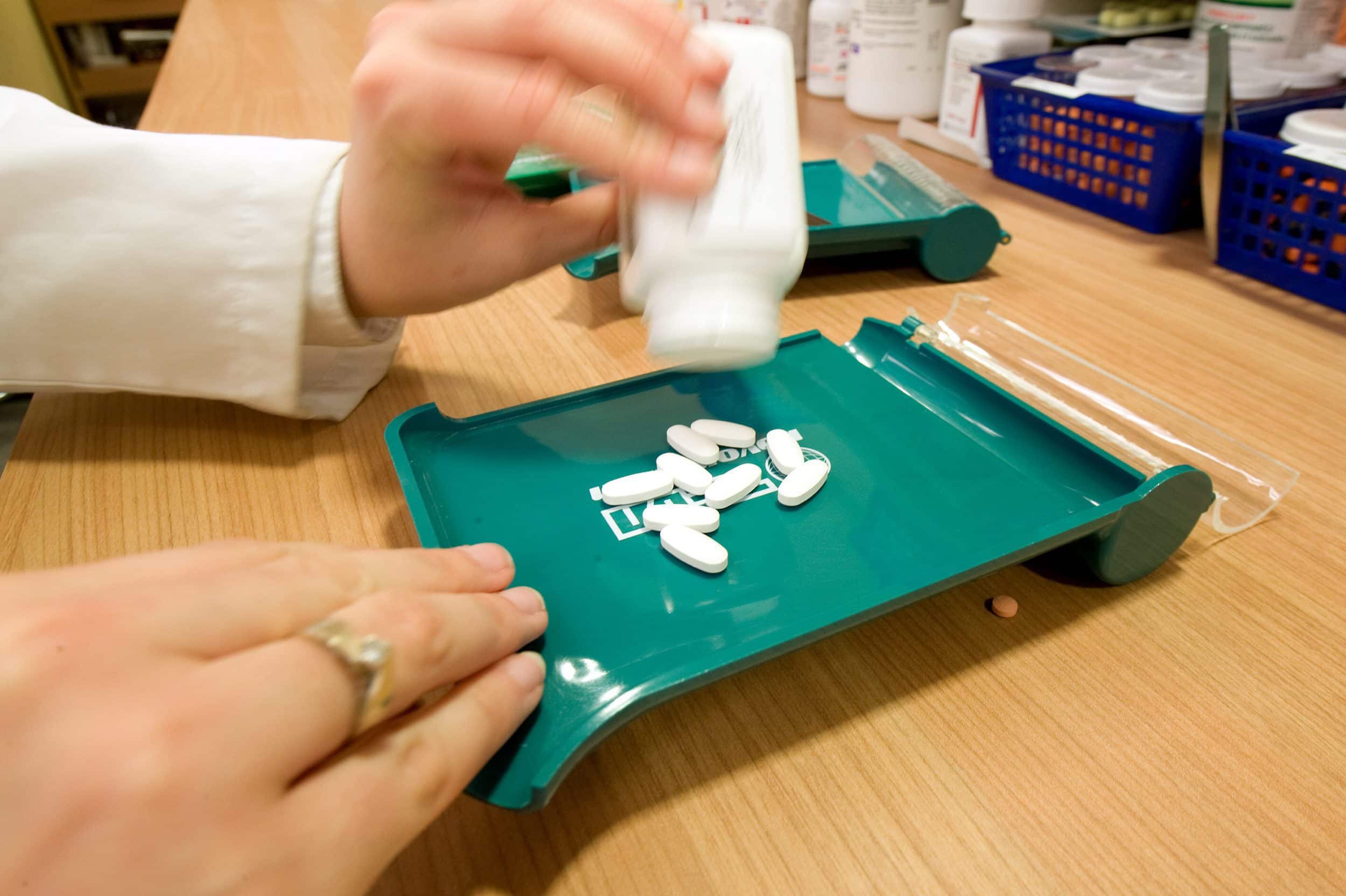 Un pharmacien sanctionné après avoir contribué à la mort d’un patient à qui il a remis par erreur une dose 10 fois trop puissante