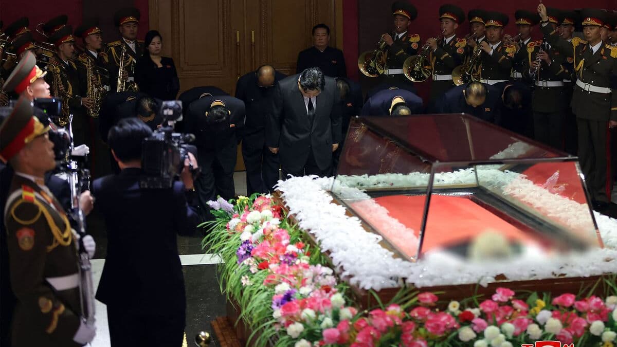 North Korea's former propaganda chief dies North Korea's former propaganda chief dies