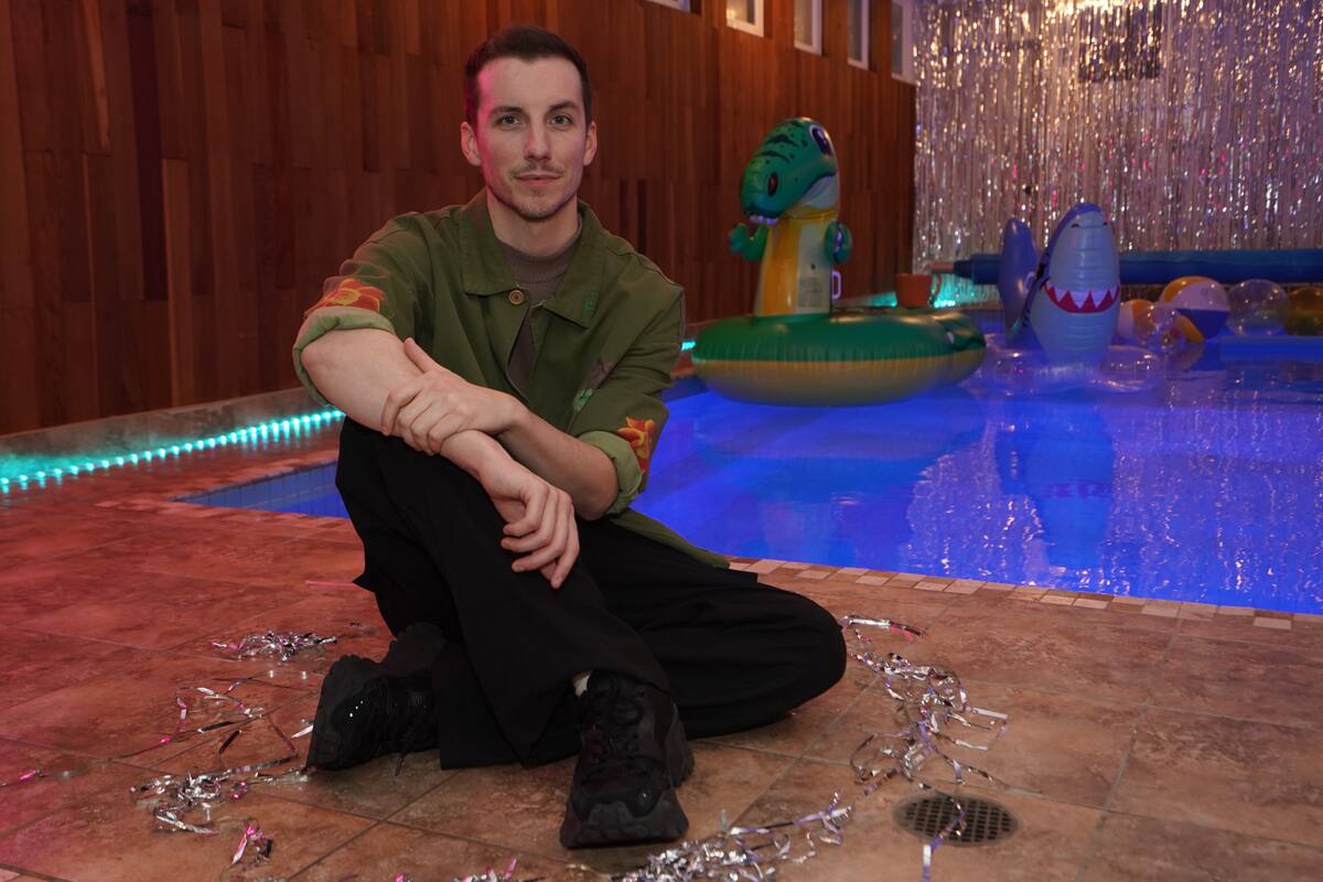 Ses premiers rapprochements marquants à l’écran