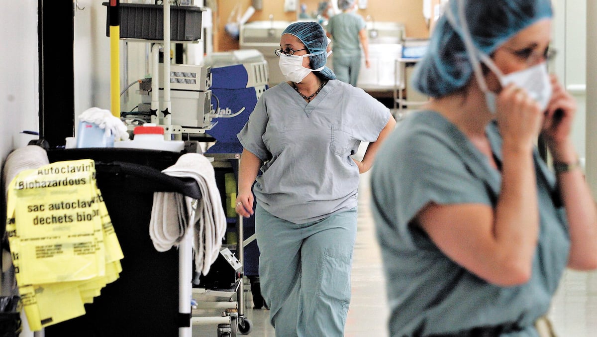 Nurses transferred to treatment units without having enough training 1