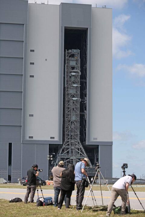 La future fusée lunaire de la Nasa fait son baptême... de l'aire