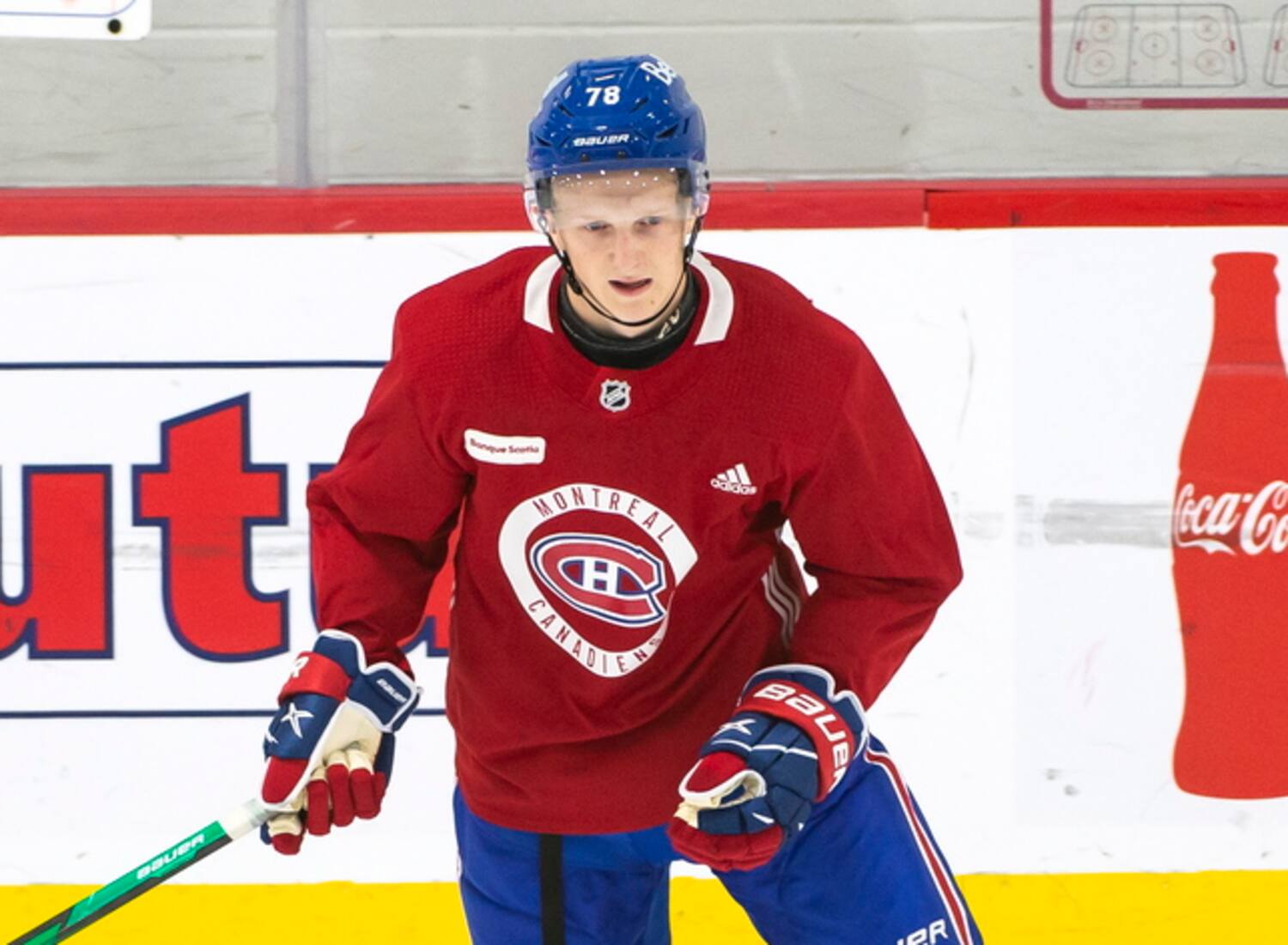 Loin des caméras, l’espoir du Canadien le plus intrigant, Adam Engstrom ...