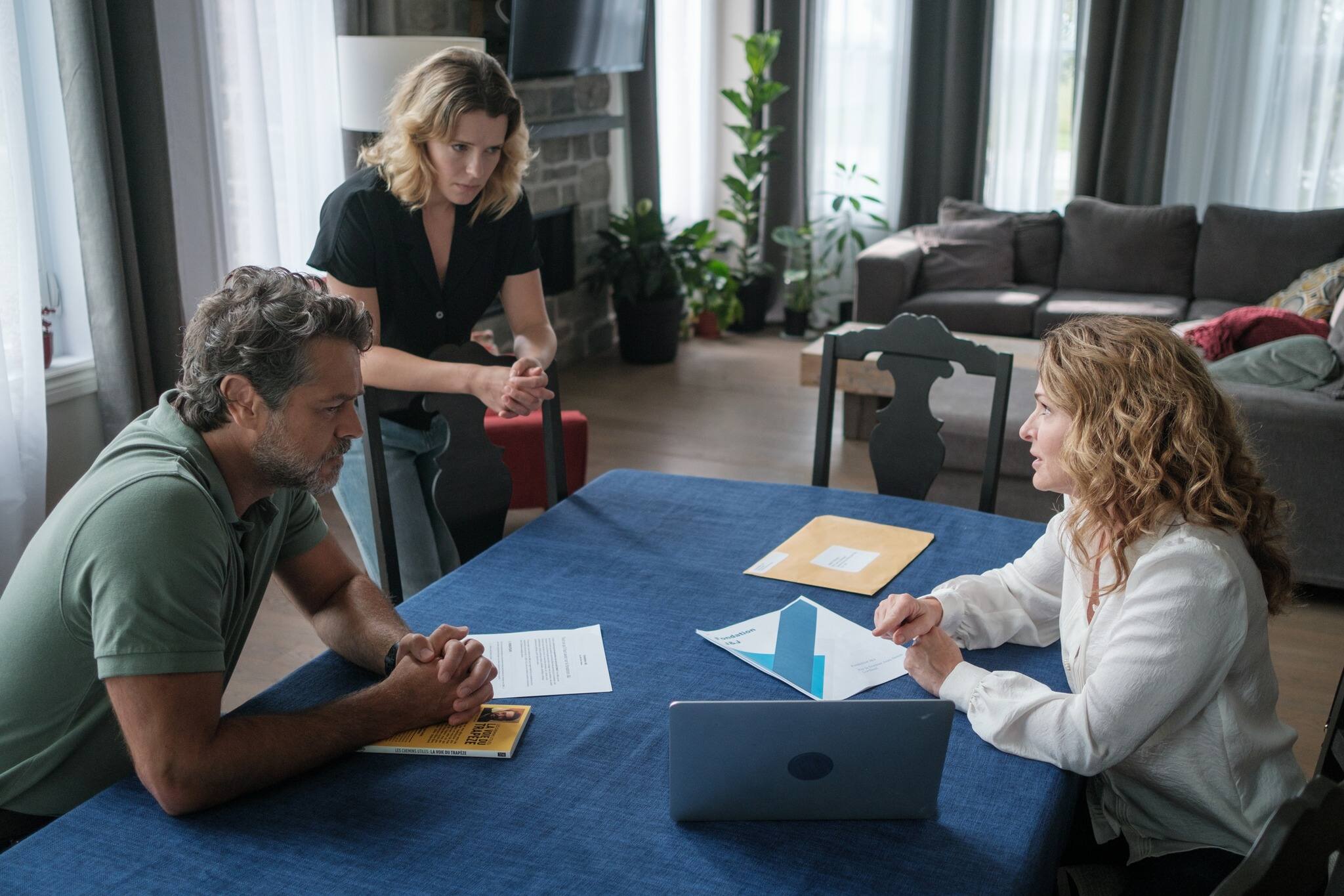 Elle rénovera une maison abandonnée
