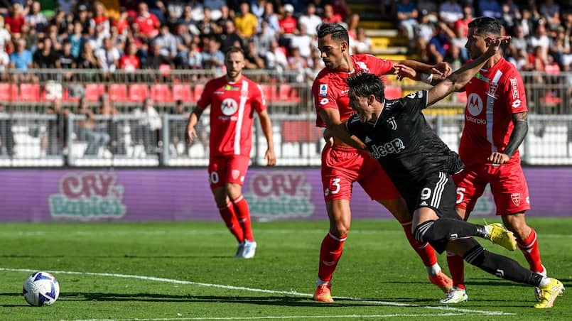 La Juventus, en crise, plonge à Monza