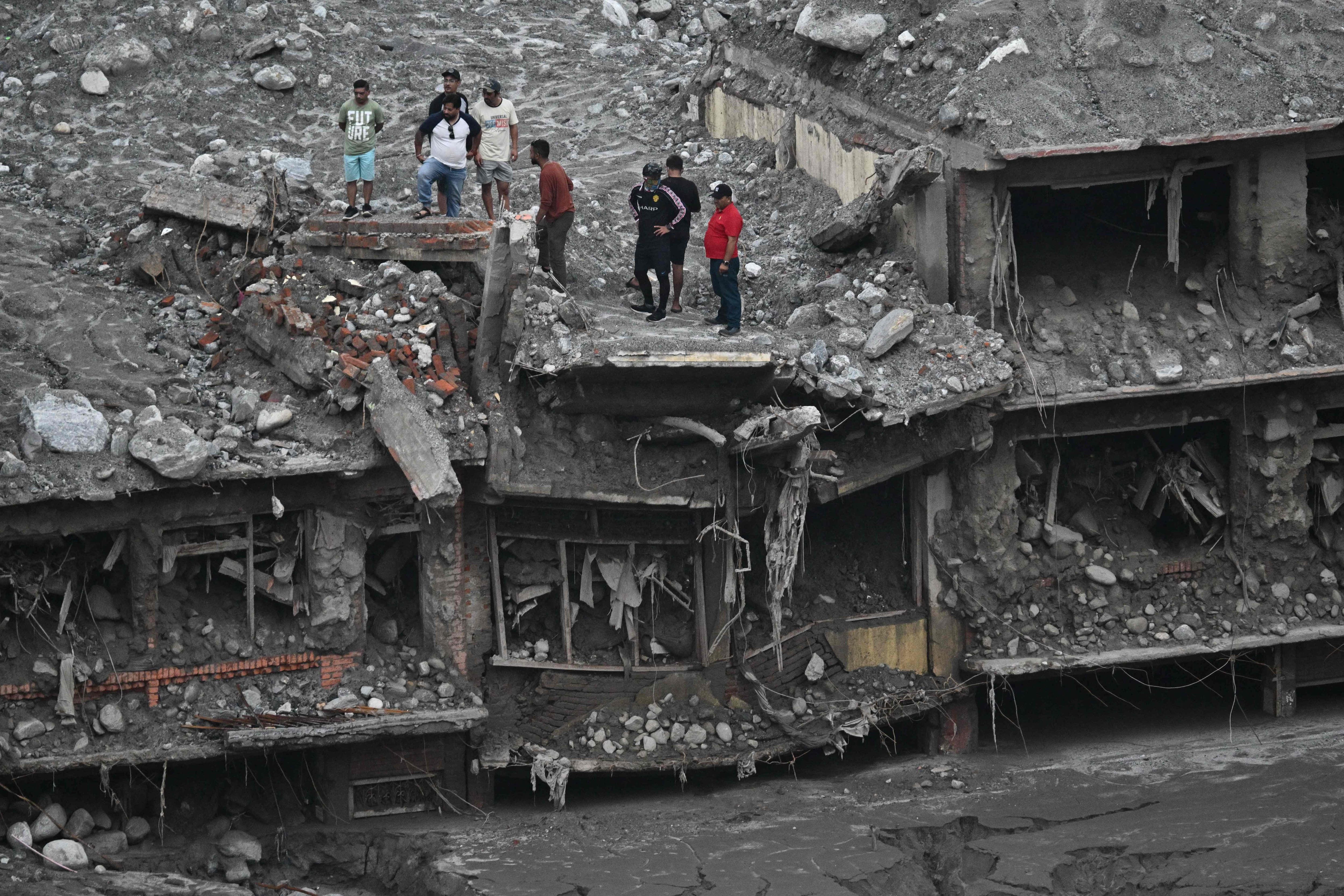 Crue dans l'Himalaya: le bilan au Tibet porté à 43 morts et 519 disparus