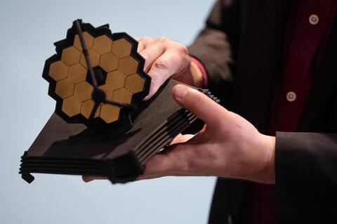 Le lancement du télescope spatial James Webb confirmé pour le 24 décembre