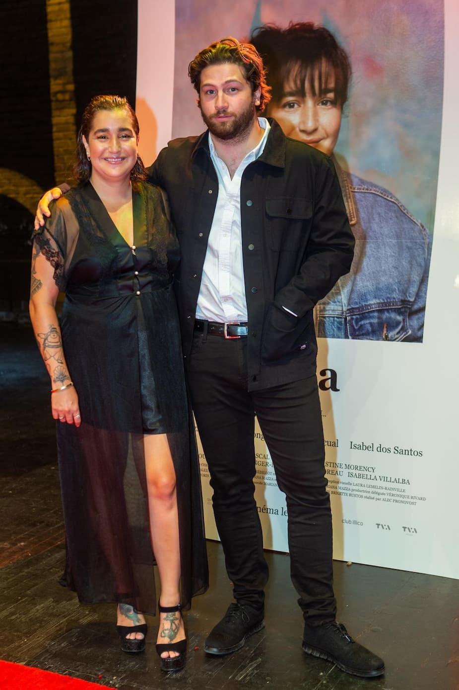 Voyez tous les looks du tapis rouge du film de Mariana Mazza 7 Jours