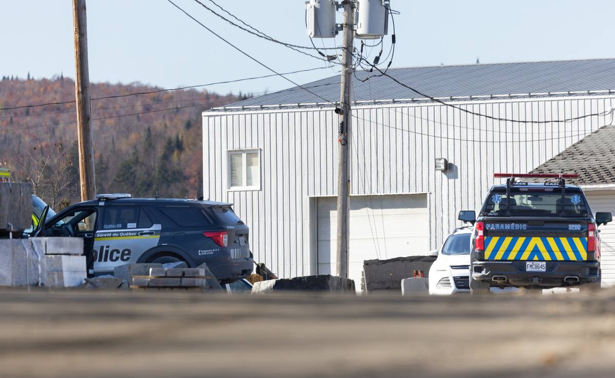 RivièreàPierre un homme meurt après avoir été coincé entre un mur et