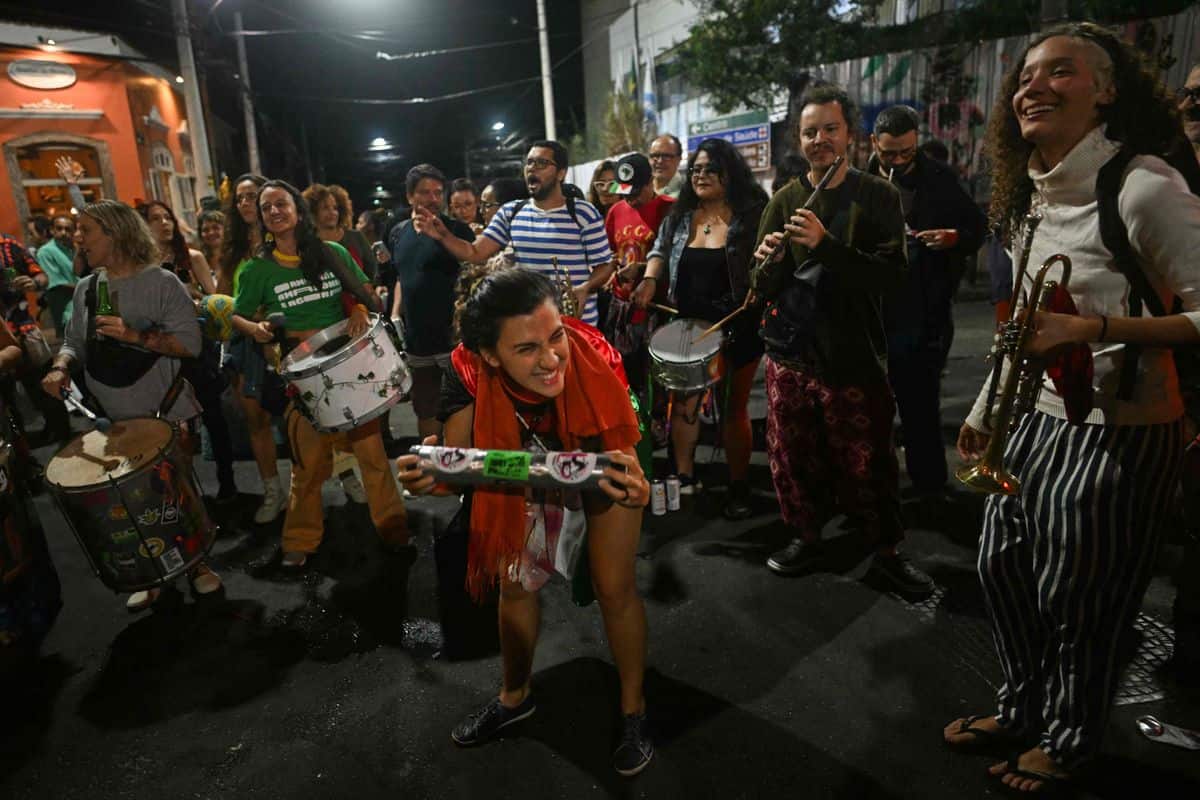 &laquo;Bolsonaro en prison!&raquo;, &laquo;injustice&raquo;: les divisions du Br&eacute;sil s'&eacute;talent