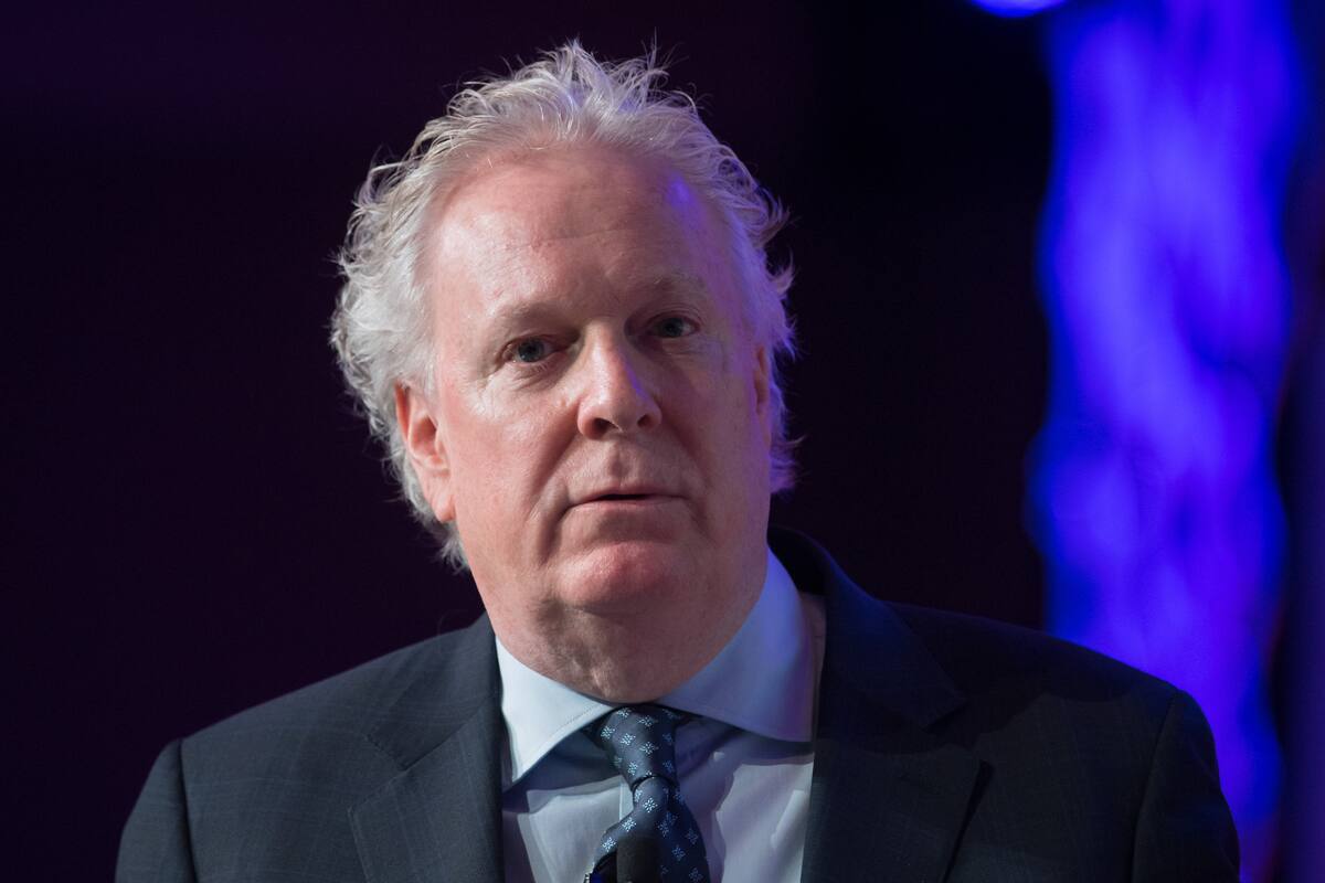 Sondage: Charest loin derri&egrave;re Poilievre pour la chefferie du PCC