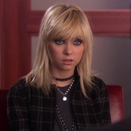 Ce look controversée des années 2000 revient!