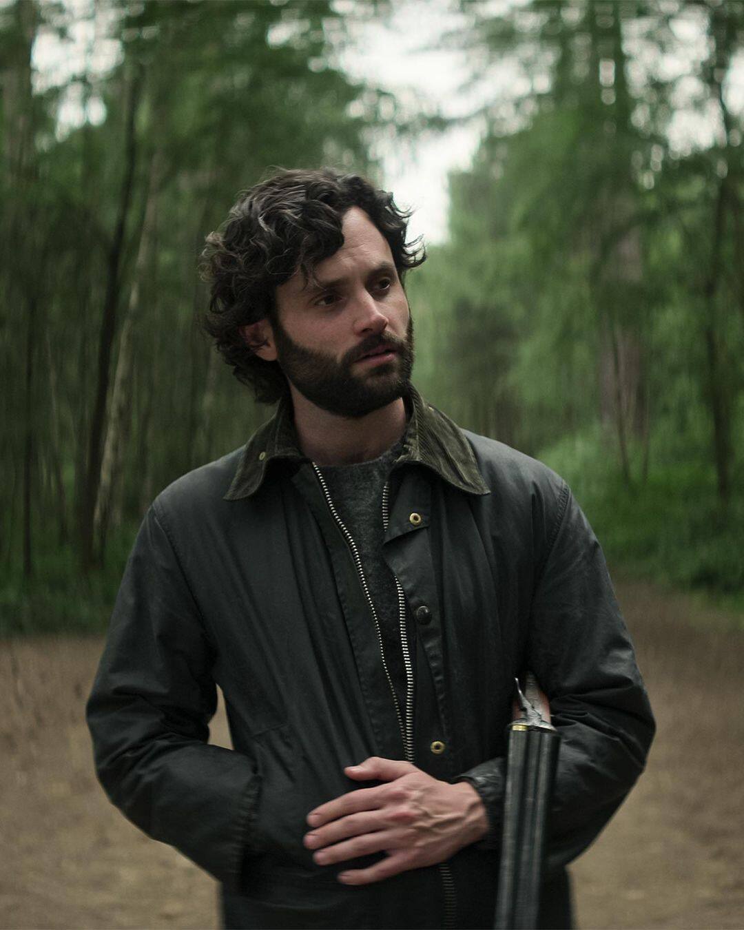 YOU: Penn Badgley ne sera pas nu dans la saison 4