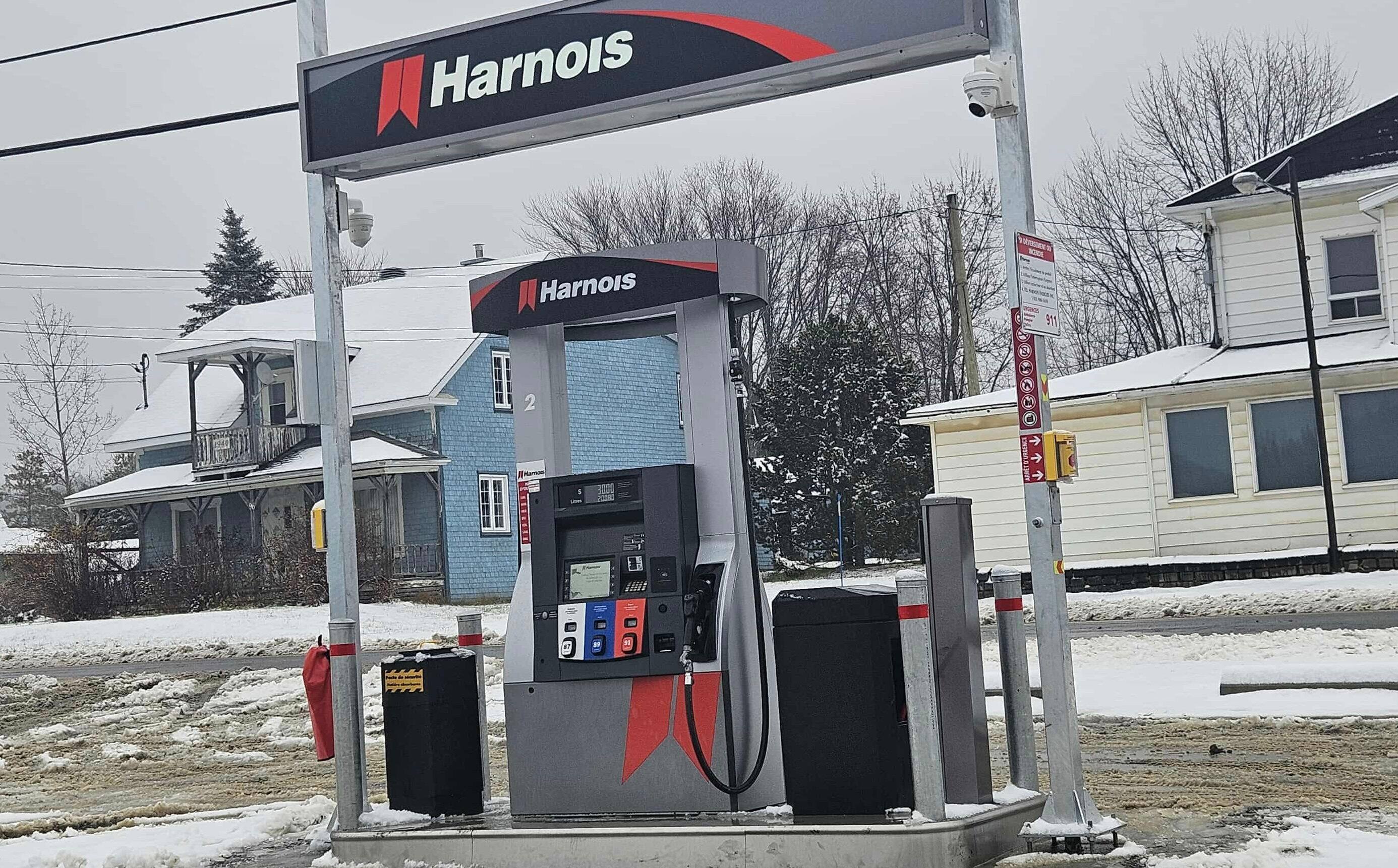 Harnois lancera un projet pilote des stations d’essence autonomes dans