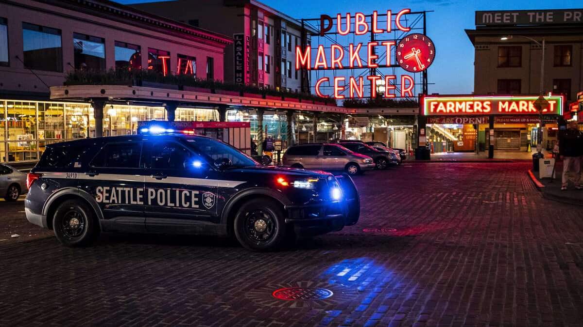 23 robberies in 3 years in the same restaurant 23 robberies in 3 years in the same restaurant