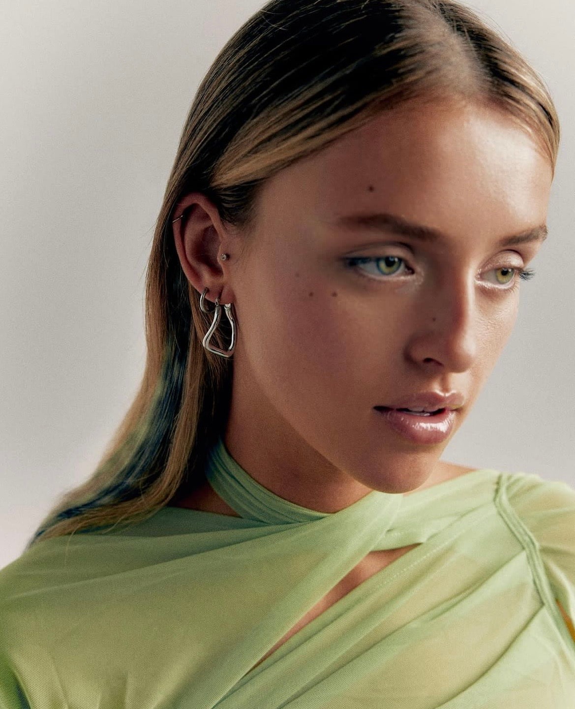 Alicia Moffet fond en larmes lors de retrouvailles