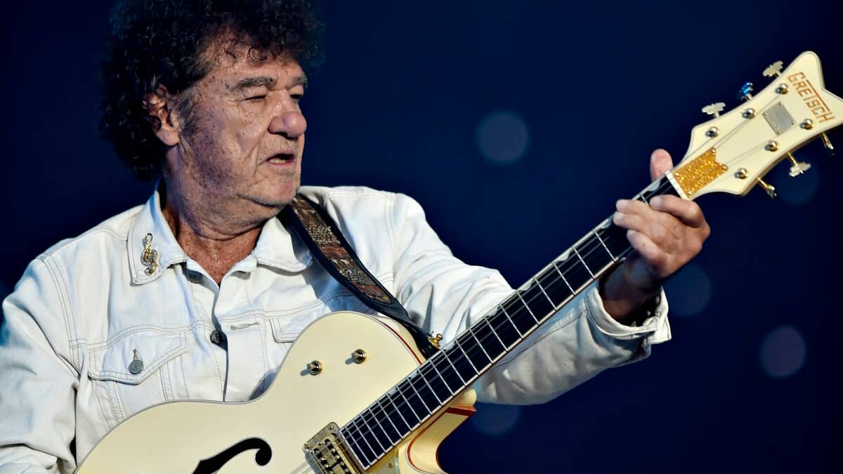 Victime d’un malaise et hospitalisé: un concert de Robert Charlebois annulé à Joliette