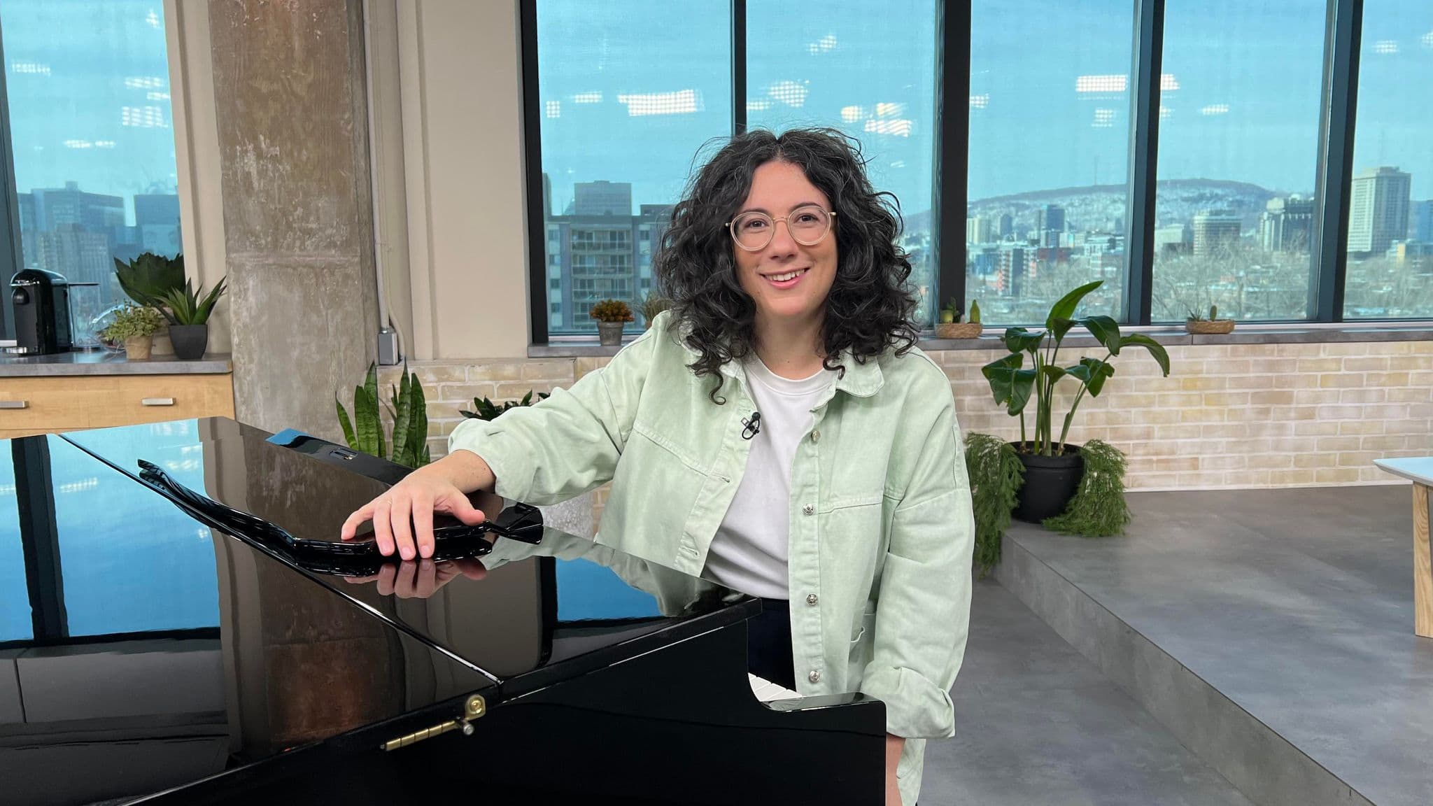 Alexandra Stréliski en demande dans le monde