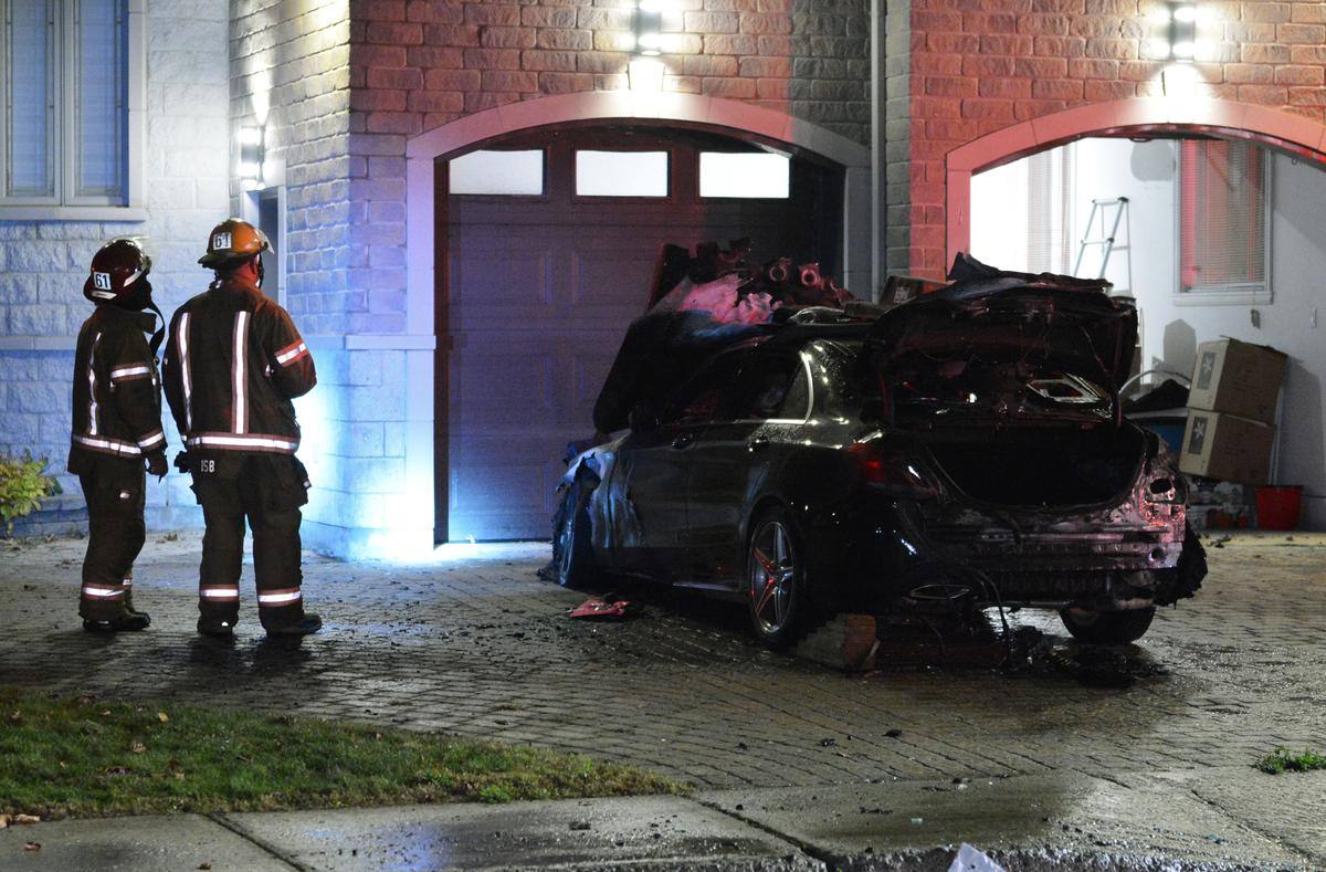 Un véhicule incendié à DollarddesOrmeaux TVA Nouvelles