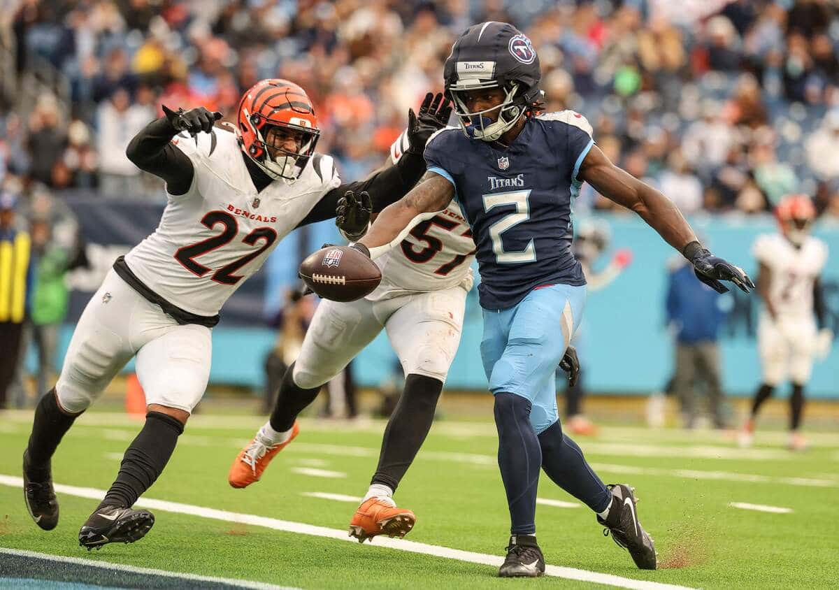 Top 10 Waiver Wire Targets for Fantasy Football Success
