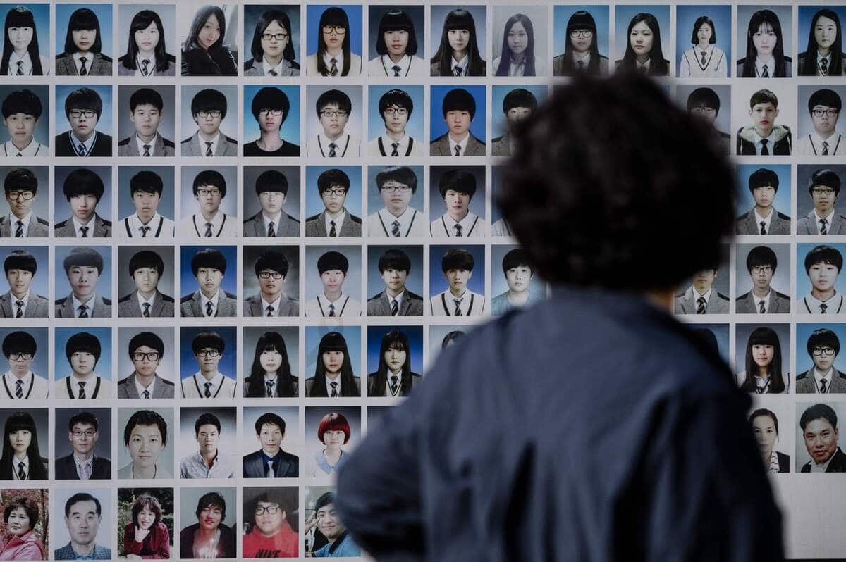 Bousculade meurtri&egrave;re &agrave; S&eacute;oul: le parlement sud-cor&eacute;en demande une nouvelle enqu&ecirc;te