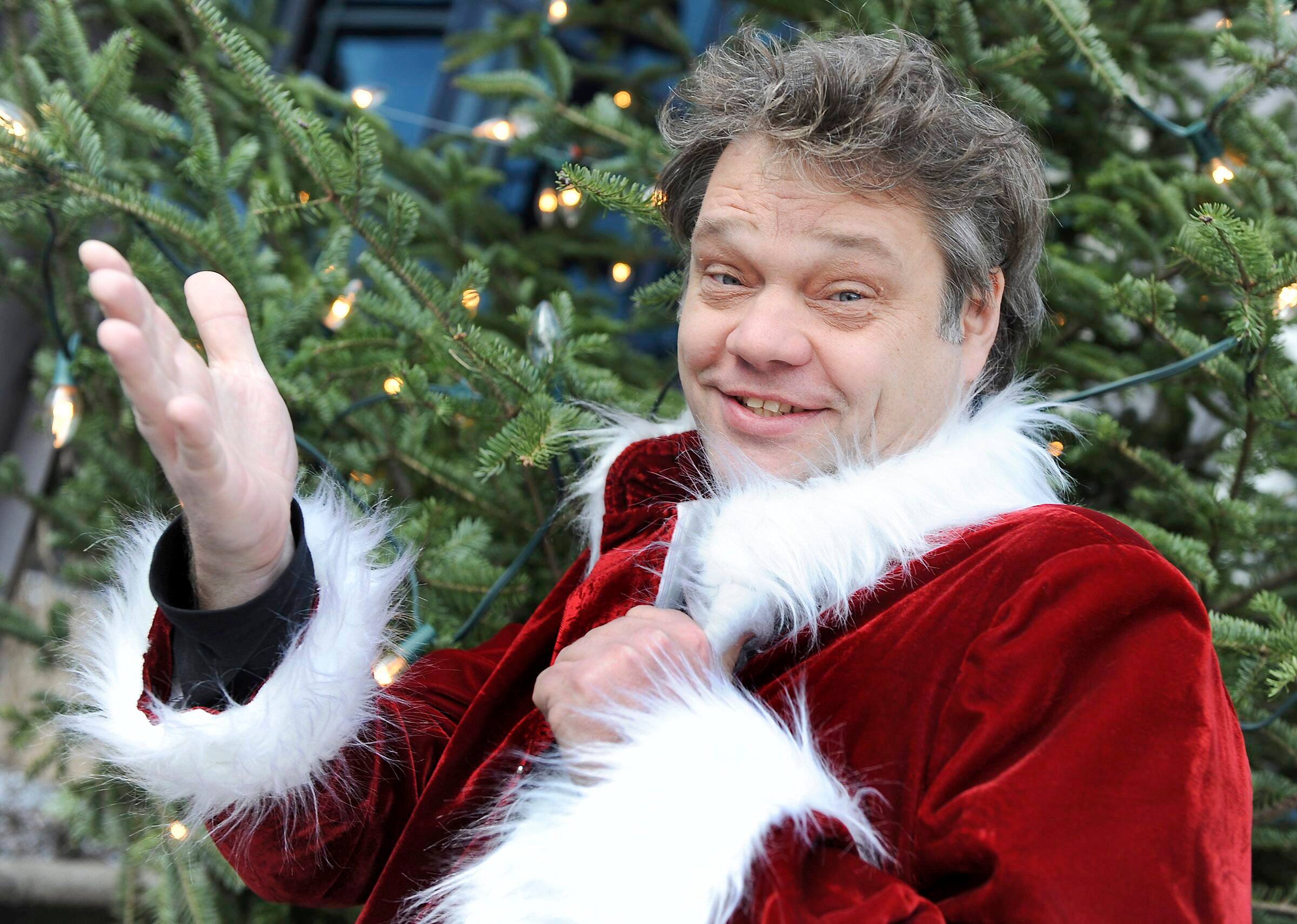 4 listes de lecture de Noël pour accompagner autant les grandes