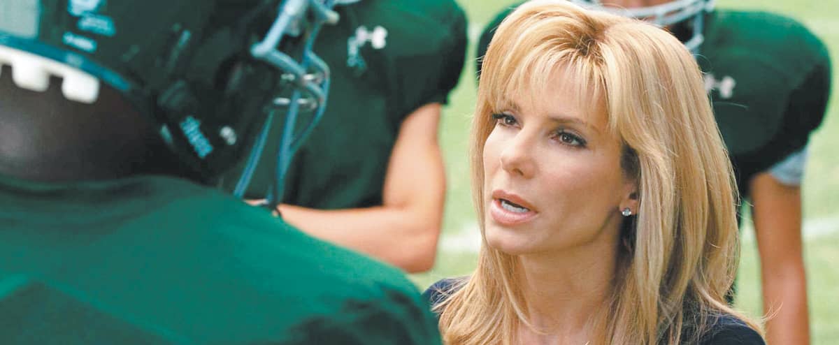 Sandra Bullock ne mérite pas de perdre son Oscar, clame l'acteur qui joue le rôle de Michael Oher dans le film The Blind Side