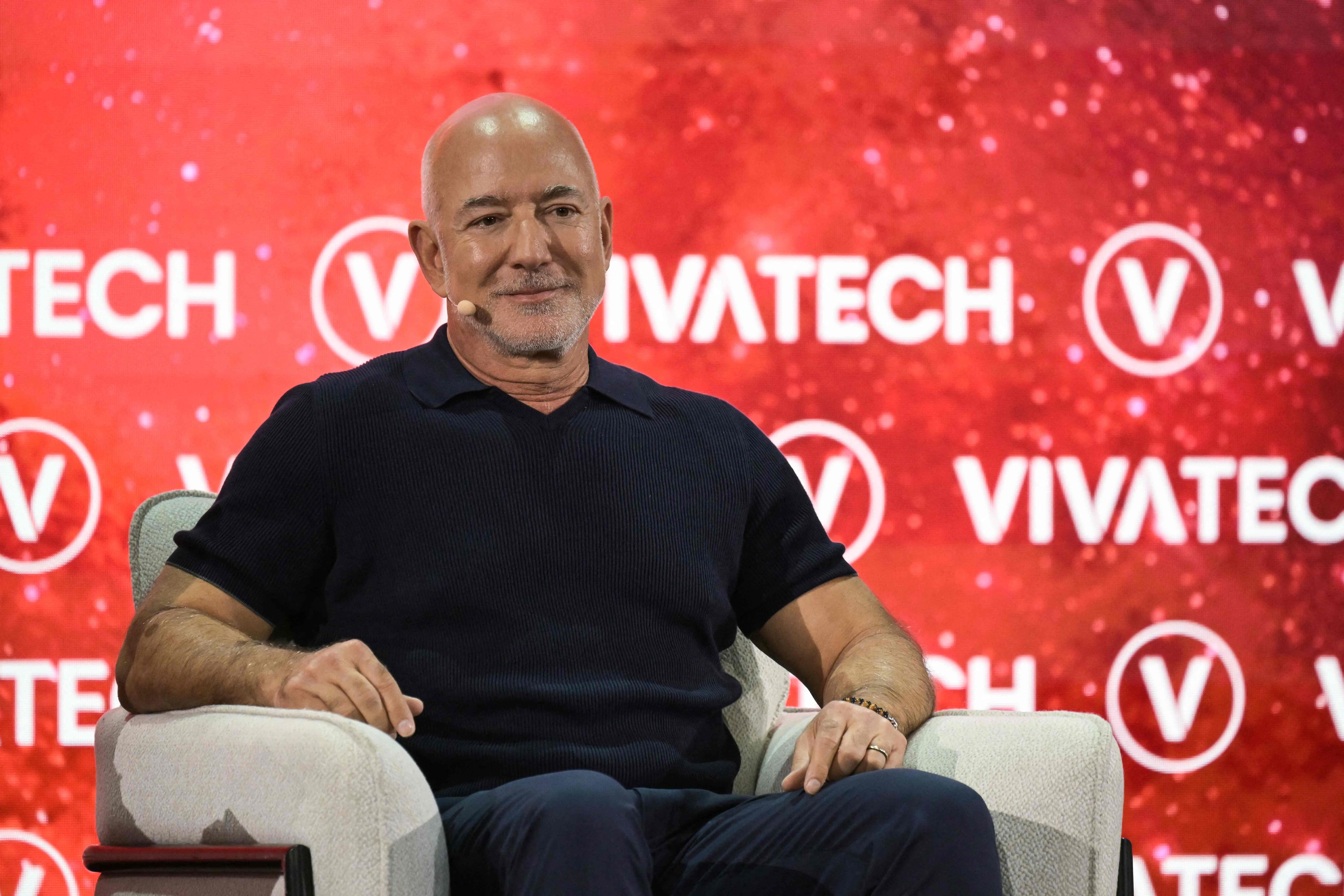 Jeff Bezos rêve de déplacer les industries polluantes loin de la Terre
