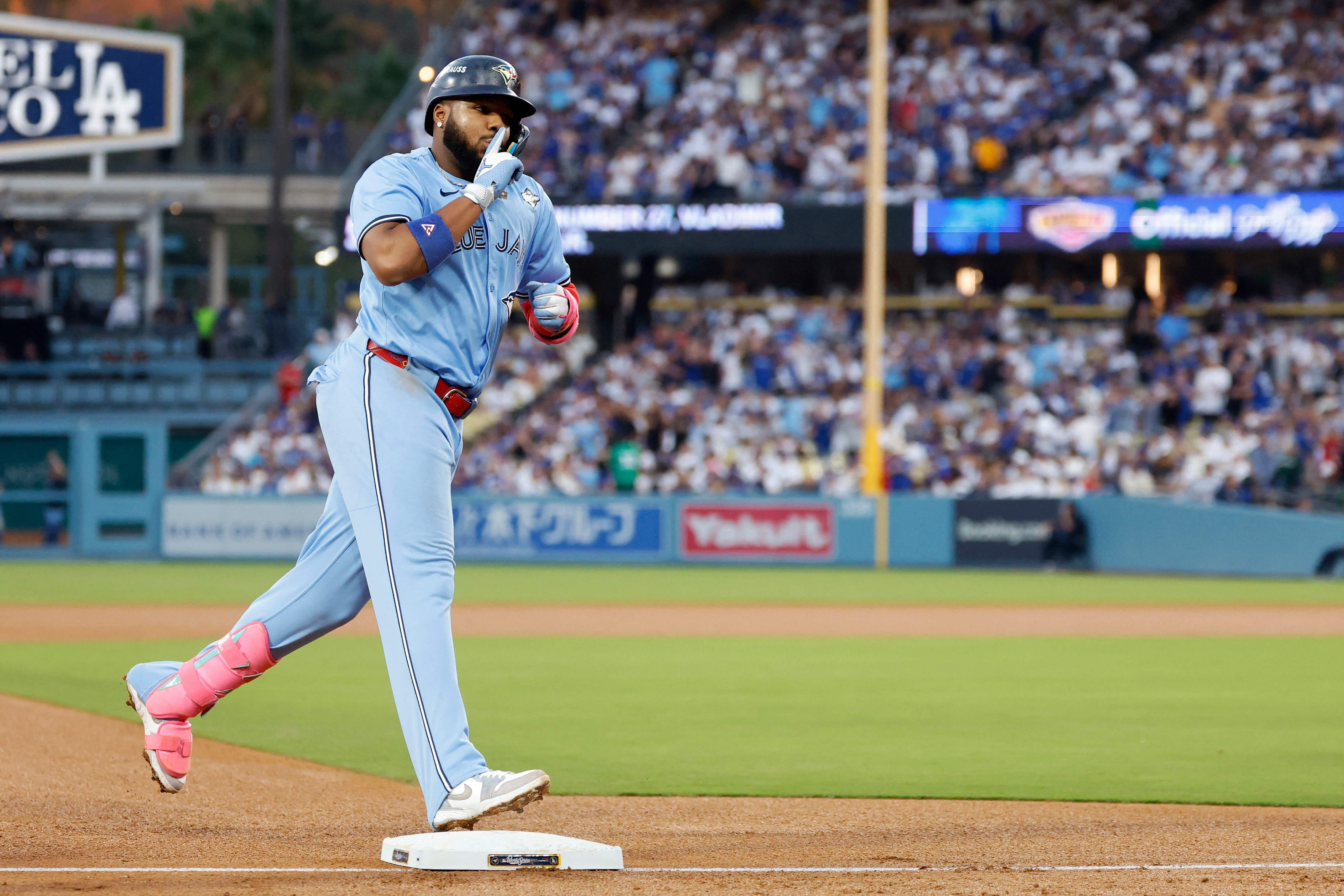 Les Blue Jays domptent Shohei Ohtani : c&rsquo;est l&rsquo;&eacute;galit&eacute; et... il y aura au moins un autre match de la S&eacute;rie mondiale &agrave; Toronto!