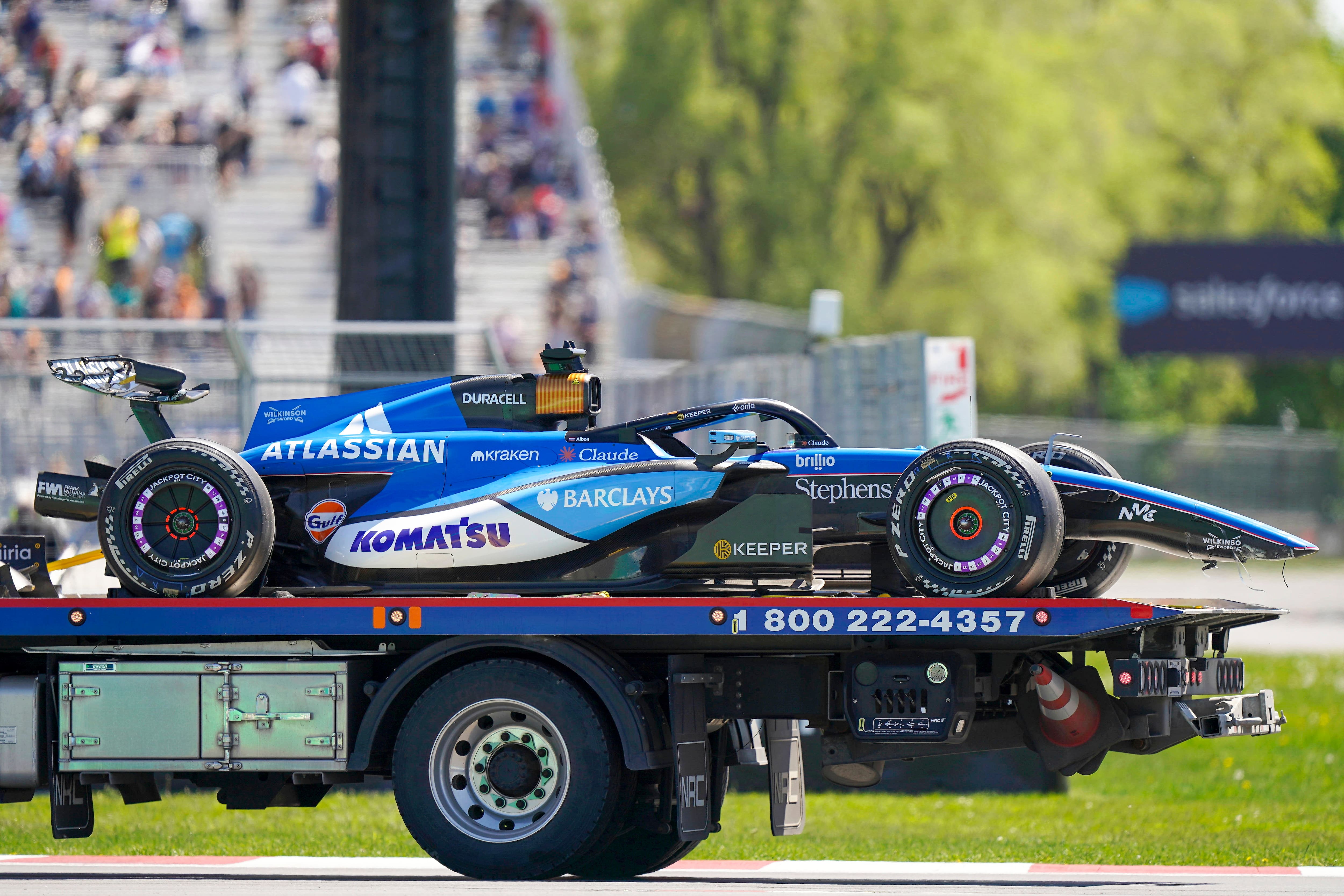 Le pilote de F1 Alex Albon craint que sa mère ne le force à adopter une famille de marmottes