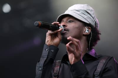 K'Naan, 6 de septiembre de 2024, en el Festival Internacional de Cine de Toronto