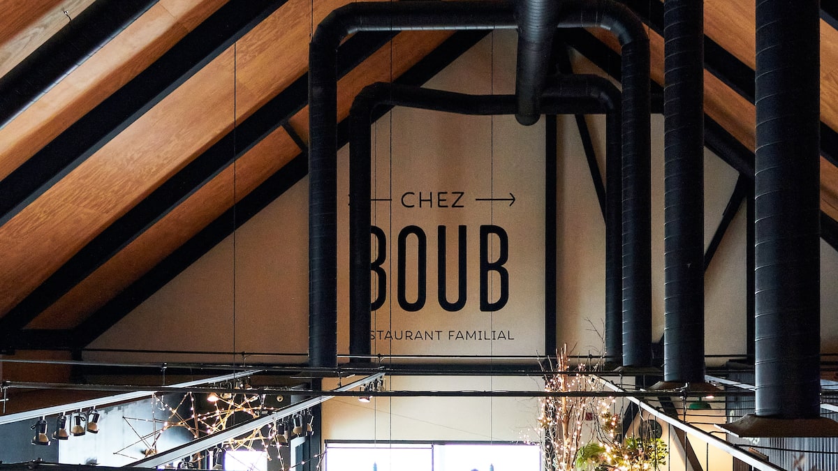 Chez Boub: rasé par les flammes il y a quelques années, ce restaurant familial a été reconstruit et est plus populaire que jamais