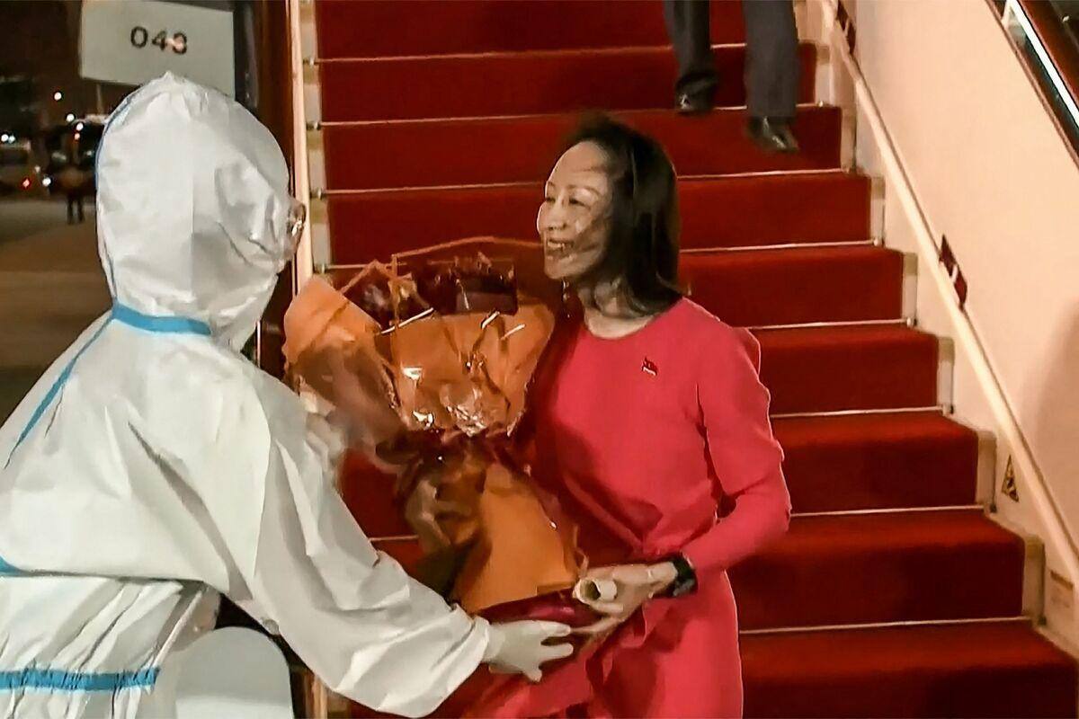 Meng Wanzhou re&ccedil;oit un accueil triomphal &agrave; son retour en Chine
