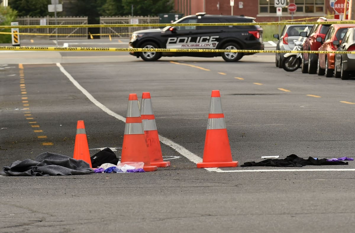 Un homme retrouv&eacute; au sol inconscient apr&egrave;s un possible d&eacute;lit de fuite en Mont&eacute;r&eacute;gie