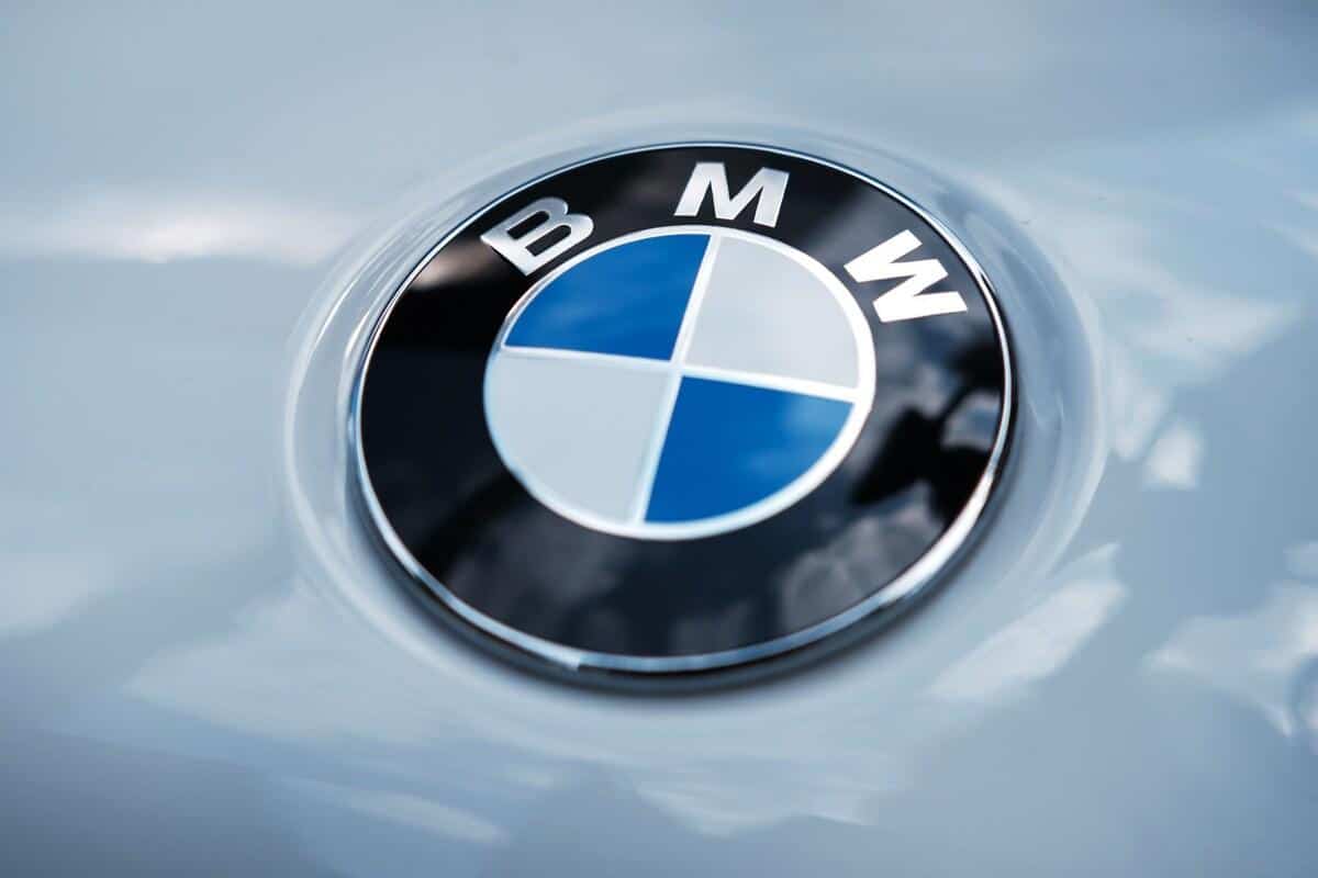 Nouveau rappel de centaines de milliers de v&eacute;hicules BMW dans le monde