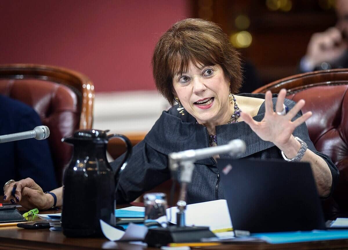 Trois grands du PLQ quittent la vie politique