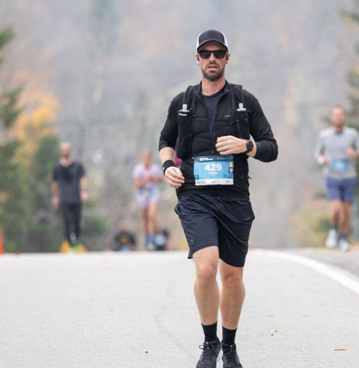 J&rsquo;ai couru avec un gars qui court &agrave; la place des autres pour les faire bien para&icirc;tre