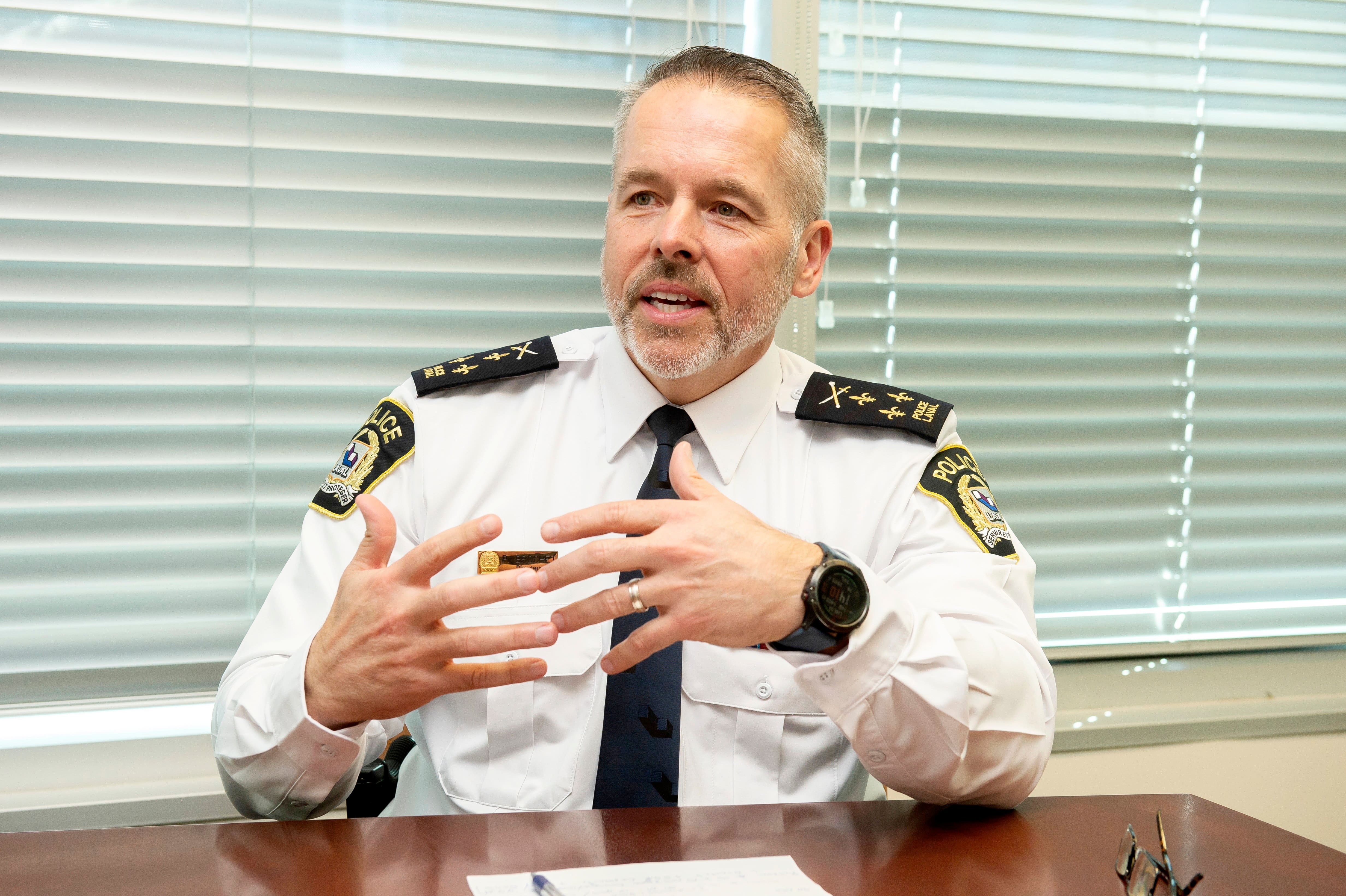 Le chef de police de Laval justifie aupr&egrave;s de ses employ&eacute;s l'achat d'un bolide &eacute;lectrique qui a co&ucirc;t&eacute; pr&egrave;s de 100 000$