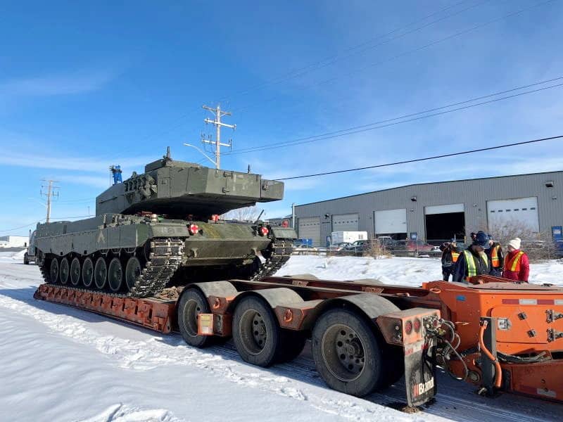 Contrat de la d&eacute;fense &agrave; des proches du Qatar: &laquo;On n&rsquo;a pas plus v&eacute;rifi&eacute;?&raquo; s&rsquo;&eacute;tonne le Bloc