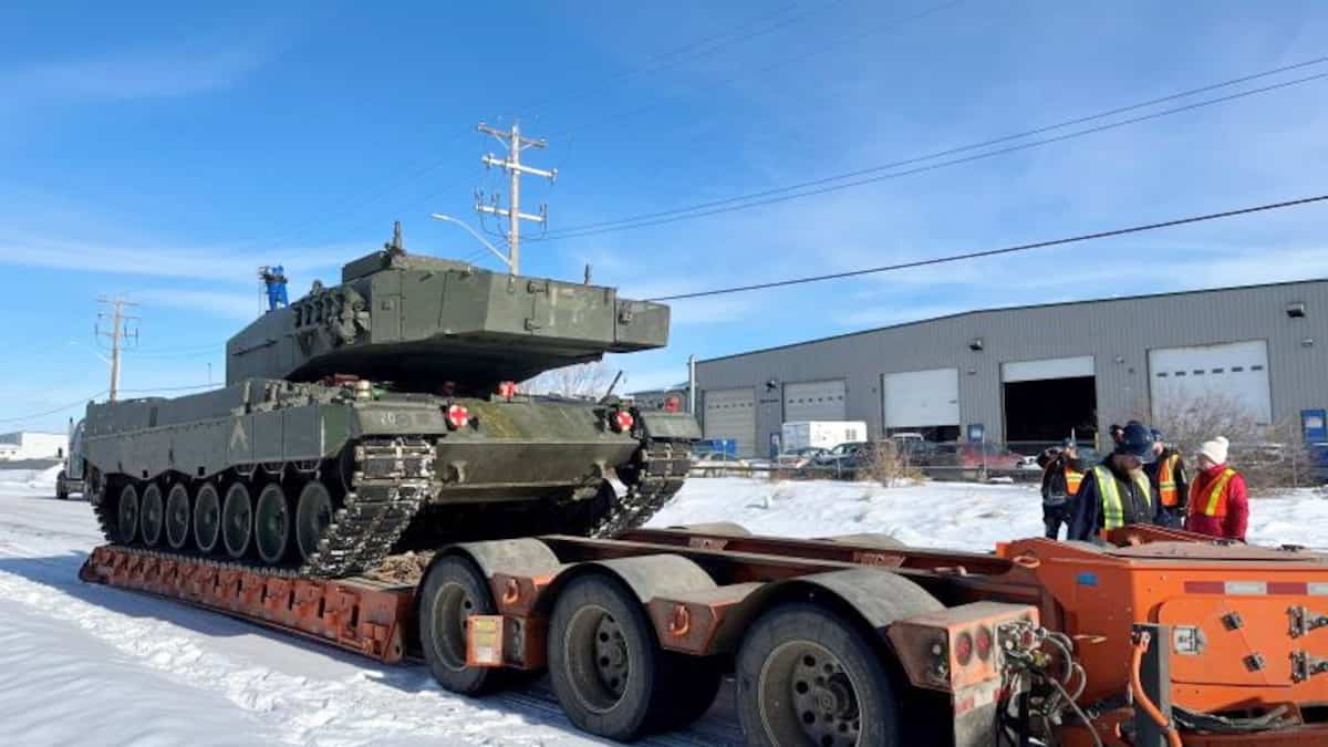 Contrat de la défense à des proches du Qatar: «On n’a pas plus vérifié?» s’étonne le Bloc