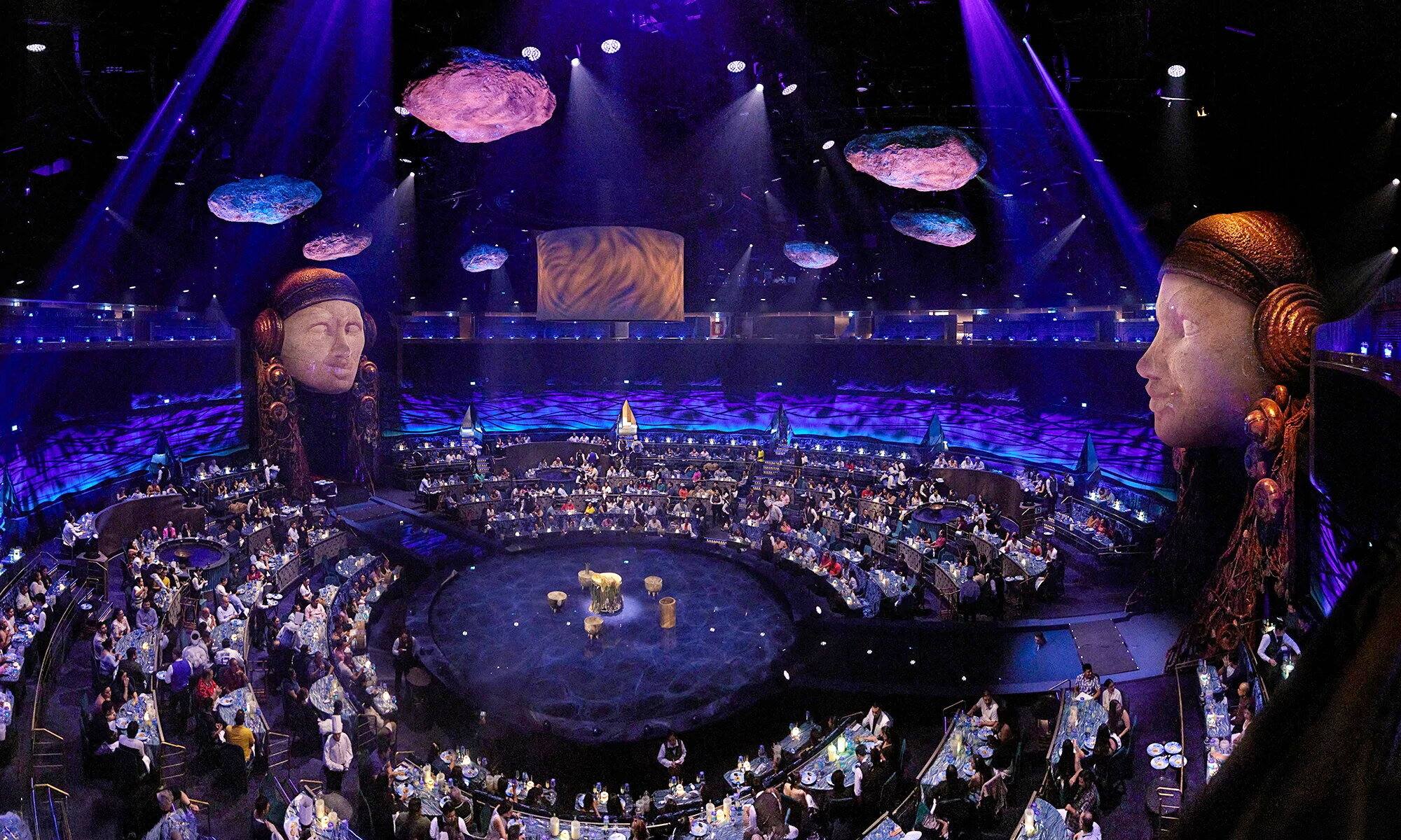 [PHOTOS] Le Cirque du Soleil plonge dans l’inconnu avec «LUDÕ», son