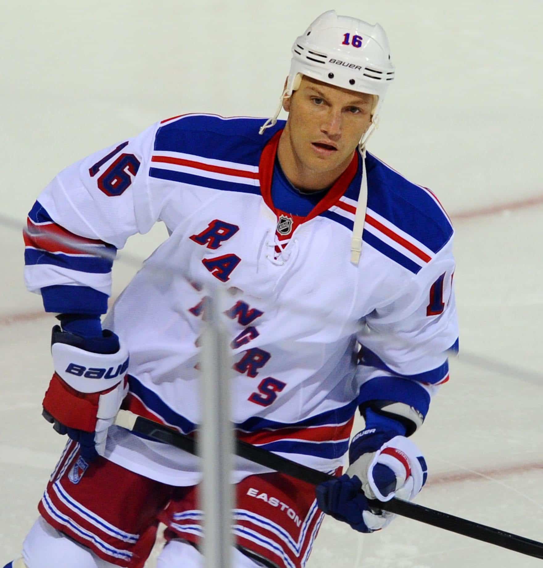 Sean Avery dit avoir rencontré Chris Drury pour le poste d'entraîneur ...