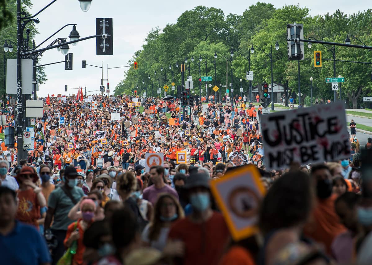 Une marche sous le th&egrave;me de &laquo;Chaque enfant compte&raquo; &agrave; Montr&eacute;al