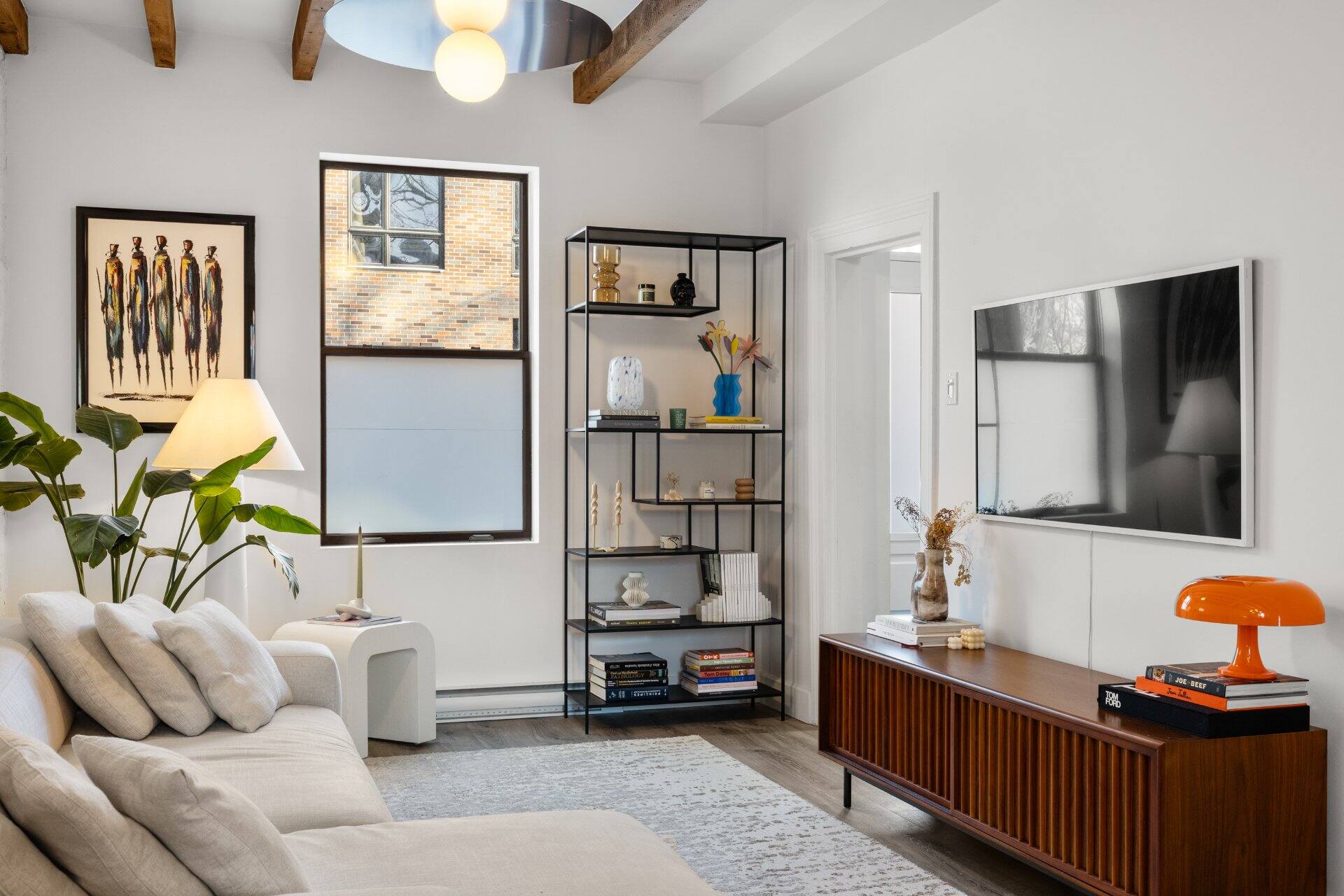 Une maison de ville à vendre pour 725 000$