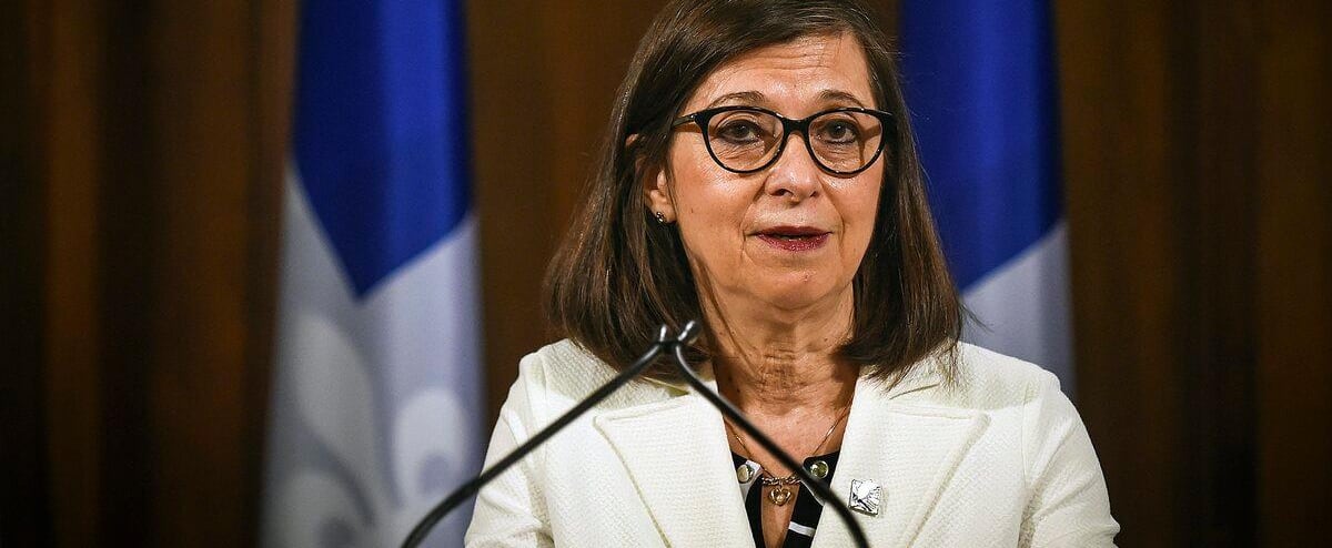 Plus de 60 000 inscriptions pour les 10 000 postes de préposés en CHSLD: un «heureux problème» pour Québec
