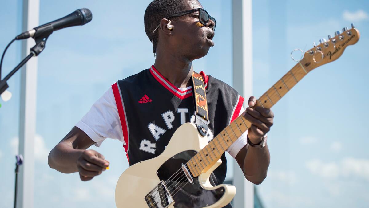 Les hommages à Karim Ouellet sont nombreux