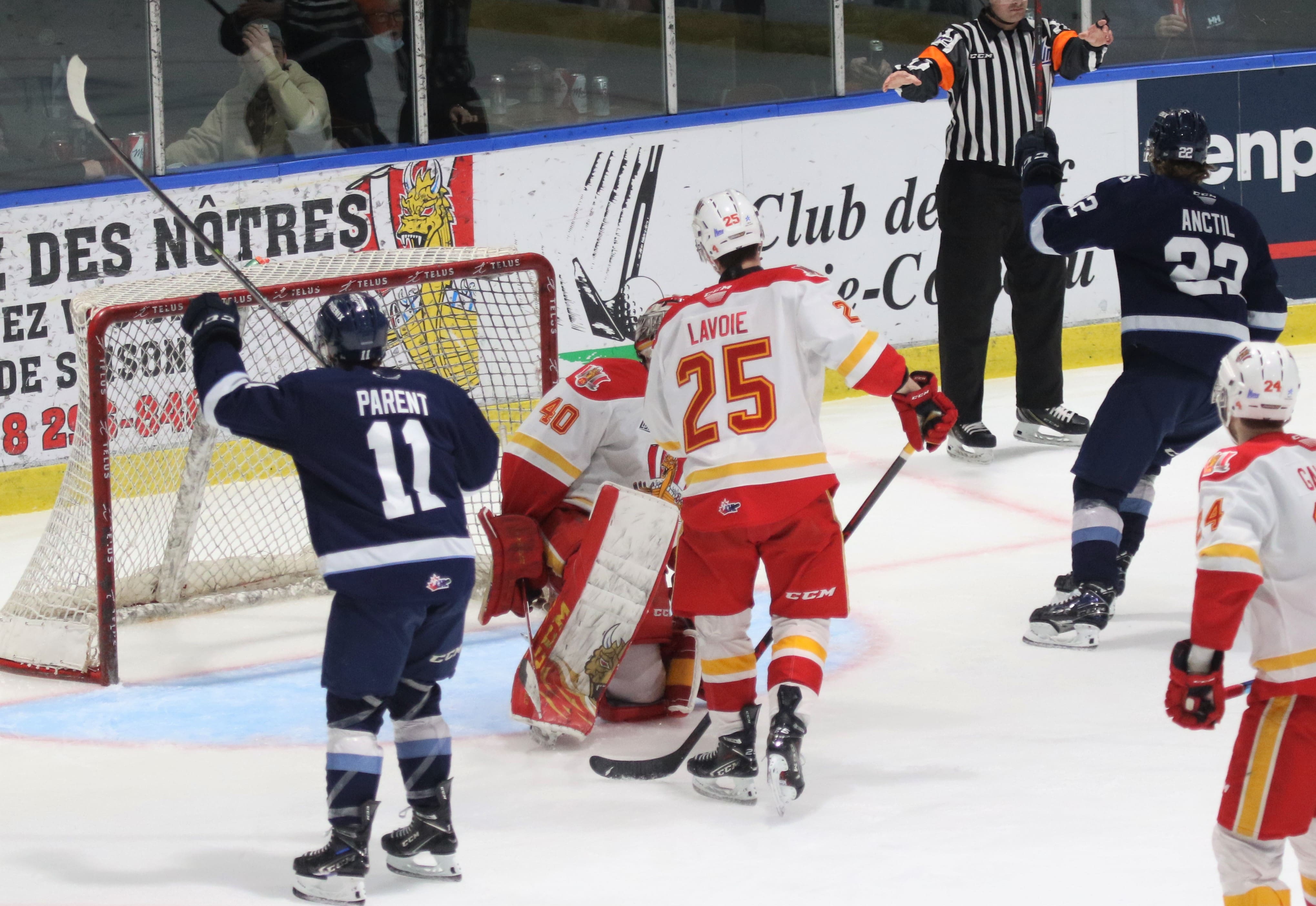 Le Drakkar lessivé à Sherbrooke Le Journal de Québec