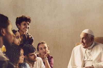 Aquí hay 8 series y documentales que se ocupan del papado